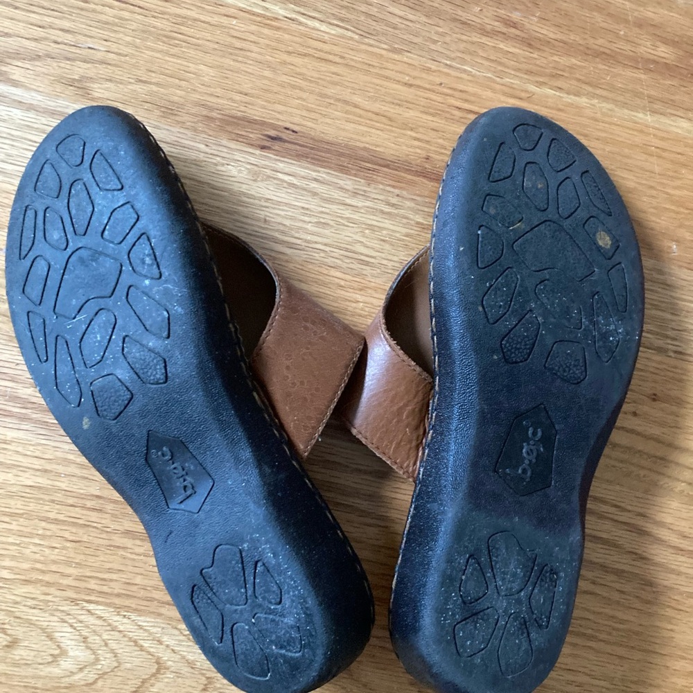 BOC Sandals - Picture 3 of 3